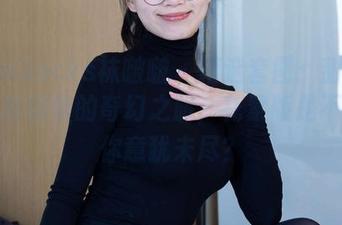 BoBoSocks袜啵啵 - 精选套图：甜甜圈和蓝莓剧情的奇幻之旅，花絮版是不是让你意犹未尽？
