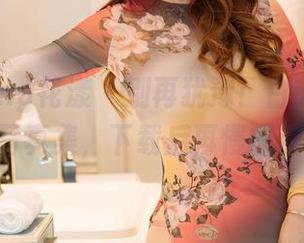 HuaYang花漾 - 别再犹豫！白茹雪Abby浴缸写真集，下载后再慢慢消化吧！