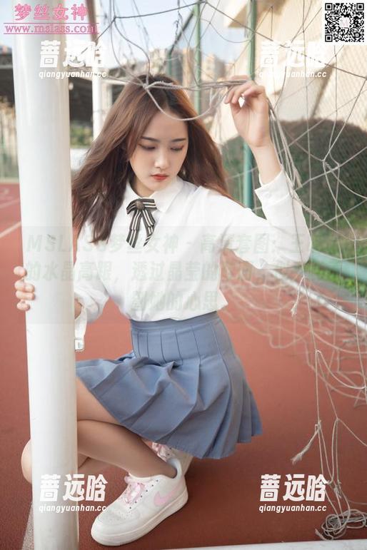 MSLASS梦丝女神 - 高清套图：王晓瑞的水晶高跟，透过晶莹的鞋面，似乎能看到她的心思。