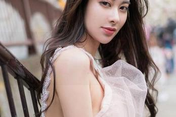 MiStar魅妍社 - 看岑苑之，女孩们的写真就像微风拂面，轻柔却又难以捉摸！