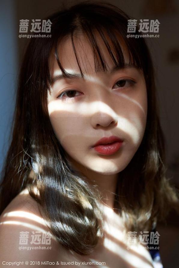 MiiTao蜜桃社-Cris_卓娅祺 MiiTao蜜桃社 - 她在阳光下的泳装风采,Cris_卓娅祺原图下载,不来看看?