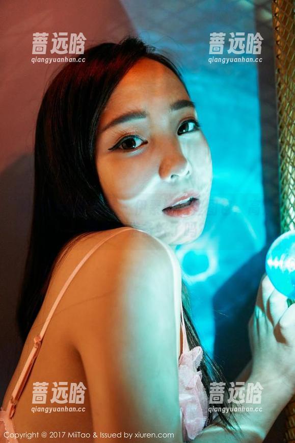 MiiTao蜜桃社 - 伊素妍肉丝图包：高清拥抱，准备好了吗？