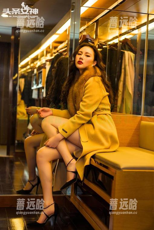 TouTiao头条女神 - 杜菲菲的户外冒险：畅享高清套图，心还在大自然里飞。