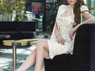 UGirls尤果网 - 跟随杨晨晨的JK：原图解析这小调皮的故事