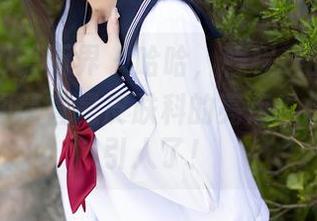 XIAOYU语画界 - 哈哈，程程程的粉色护士装原图简直是皮肤科的亮点！作品太吸引人了！