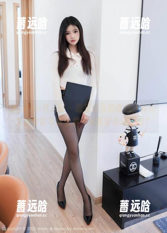 Xiuren秀人网 - 眼花缭乱的诱惑，林文文兔女郎写真合集，准备好心动了吗？