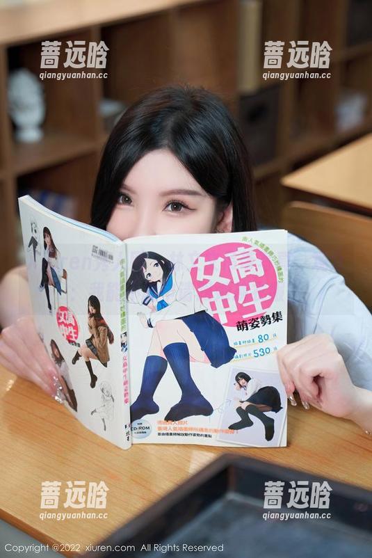 Xiuren秀人网 - 林文文吊带写真，观众：我能不能申请跟她换衣服？