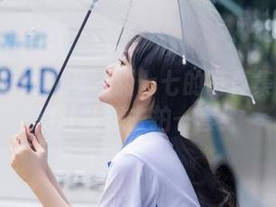 Xiuren秀人网 - 甜七七的写真集：清纯得让我想去拍一套！