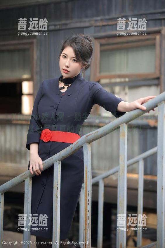 Xiuren秀人网 - 奶牛+罗爱乔=完美配方：这组写真真的是图片界的小快乐！
