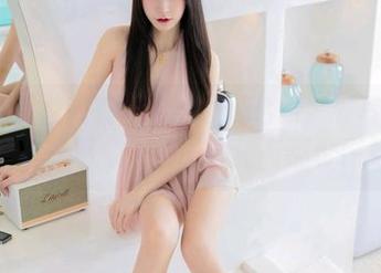 YouMi尤蜜荟 - 娜娜TINA的户外写真：下载的不止是画面，还有那份惬意