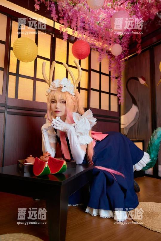 宝可梦希尔达的定制写真，ZinieQ嗯……让我想起那些无忧无虑的日子？