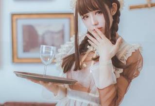 当coser衣衣遇上无圣光：图集里的少女前线紫雨心