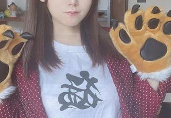 けん研的Fantia-2021年合集终于来了，免费照片让你流连忘返！