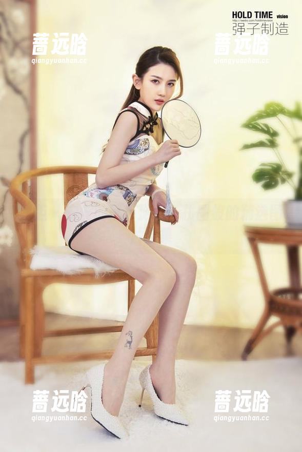 丽柜 - 安安的黑色游戏：拼图般的精选图片合集
