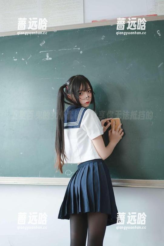 五更百鬼的女仆套图，分享你无法抵挡的诱惑