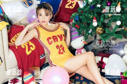 克拉女神 - 白色诱惑：凌雪私拍资源，让你忍不住想要更多