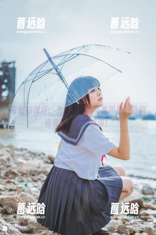 奇妙的瞬间：兔玩映画的写真图包，粉旗袍和黑三本如梦游！