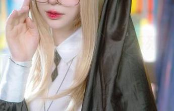 未解之谜：叉子宝宝的背带裤系列图集，福利助力揭秘！