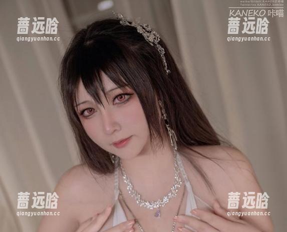 当“咔喵”遇上“B本明日奈”：一段不正经的cos图集故事！