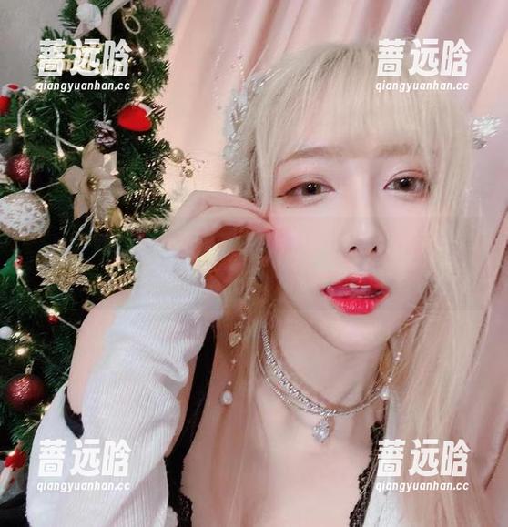 甜心图册大揭秘：啾小妍Deer用可爱魔法撩你！