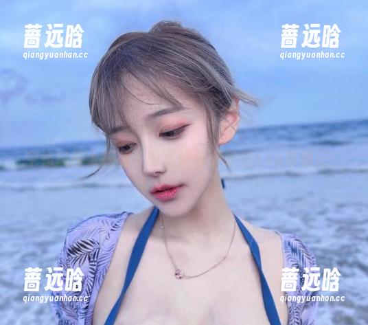 空姐风格大揭秘，啾小妍分享她的cos奇遇记！