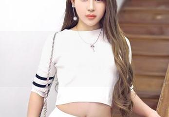 嗲囡囡 - 流氓小巫女最新泳装合集：一抹魔力，瞬间沉醉