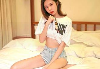 嗲囡囡 - 惊喜预警！程慧娴Phoebe的棉袜图包更新，绝对让你暂停一秒，感受袜子的柔情！