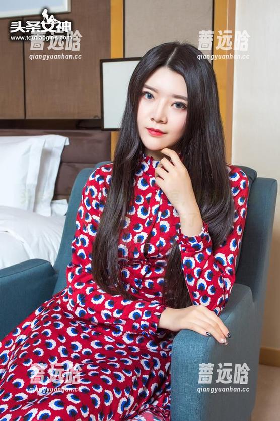 头条女神-筱溪 头条女神 - 在筱溪的办公室,高清作品集让你误以为走错片场了!