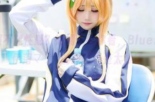 谁说体操服不能性感？嫣嫣子给你看，BlueArchive–伊落マリー的原图真是太妙了