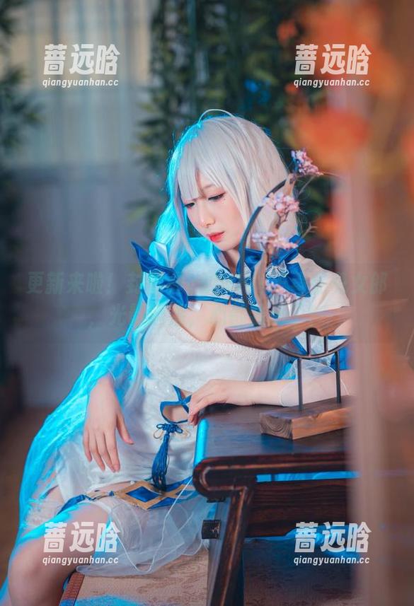 更新来啦！封疆疆v的NIKKE毒蛇兔女郎，光影洒落，心都要化了！
