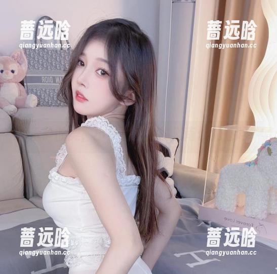 小小奶瓶儿 壁纸般的美,小小奶瓶儿的迦南你见过吗?
