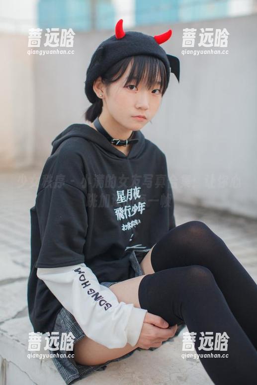 少女秩序 - 小满的女友写真合集：让你心跳加速的每一帧