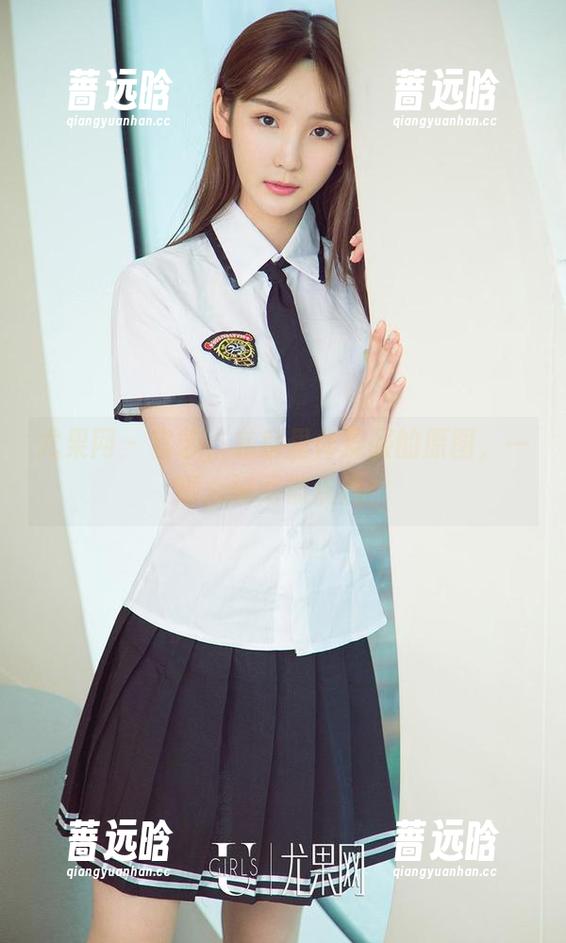 尤果网 - 宫艺，私房里体操服的原图，一颗心瞬间被点燃！