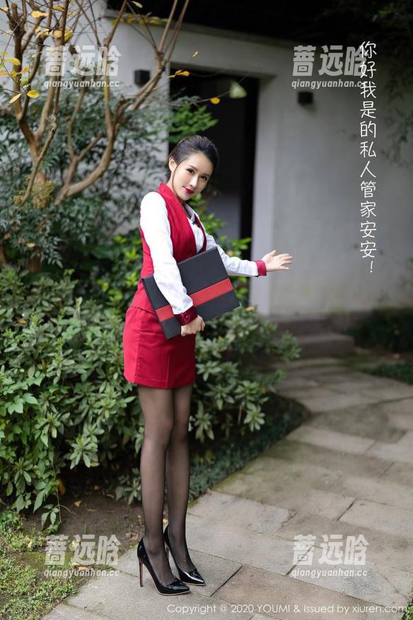 尤蜜荟-朱可儿 尤蜜荟 - 朱可儿红裙在光影中舞动,忘了原图壁纸的事,直勾勾地看着。