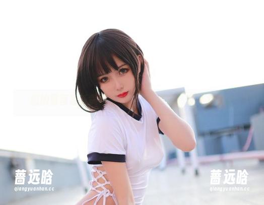 您的蛋蛋最新美脚写真，光芒四射，吸引力满分