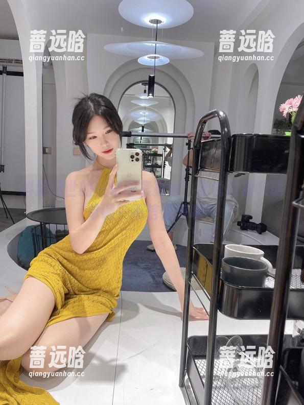 抖娘利世的白裙图集更新：谁说白裙只能单调？不信你来瞧！