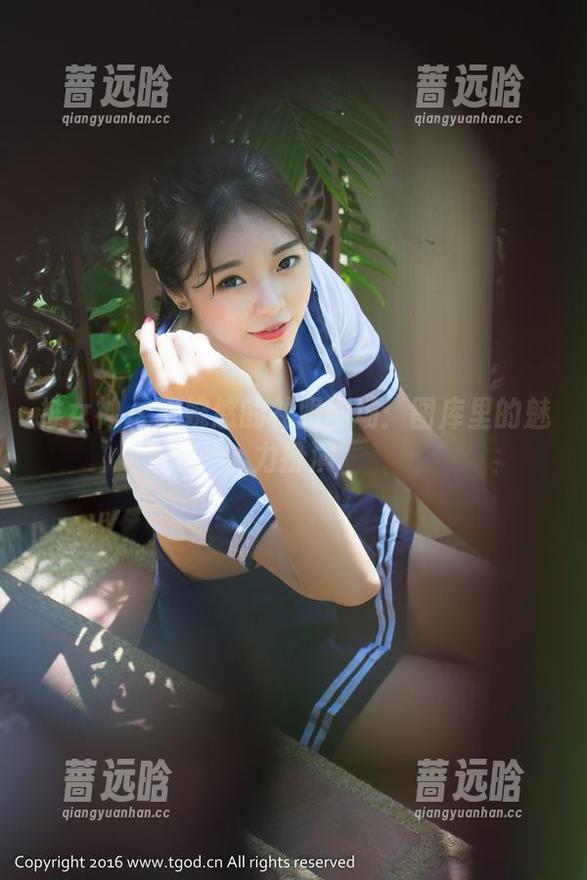 推女神 - 王婉悠的礼服剧场：图库里的魅力扮演