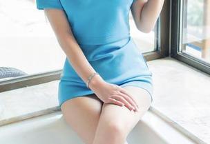 推女郎 - 娜露的性感游泳季：高清写真集，泳衣的魔力何止是挡住水！