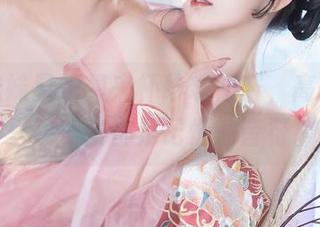 吉他妹妹星澜想来杯珍珠奶茶，高清图集里每一张都是记忆的音符。