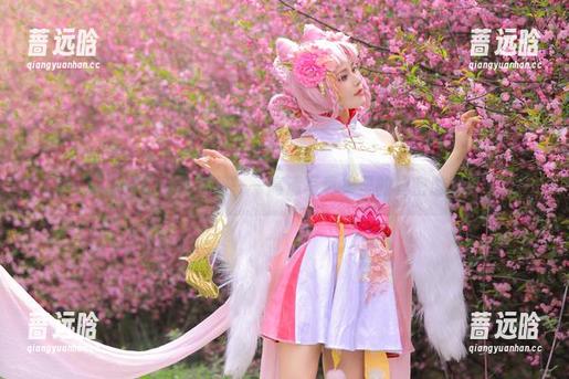桃暖酱的台球秘籍——高清写真集里的秘密游戏！