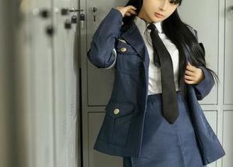 看！桜井宁宁的全套写真，制服概念竟然能唤起我对青春的无限畅想。