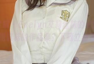 模范学院 - Evelyn艾莉丝袜的秘密：谁能拒绝这样的作品集？下载立刻感受！