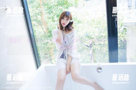爱蜜社 - 小狐狸Sica礼服系列：让我们一起见证每一个令人惊艳的转身