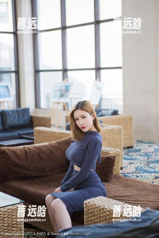 爱蜜社 - 莉娜lena的裸足写真集：一个图片比脚趾更让你心动！