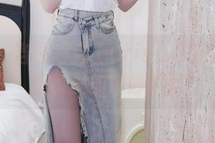 秀人网 - 当白裙遇上Cris_卓娅祺：定制图集里的奇妙瞬间