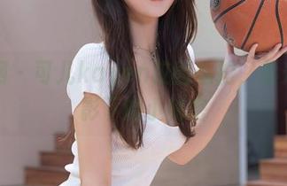 秀人网 - 可儿kayen校园私拍，柔光与阴影下的小秘密