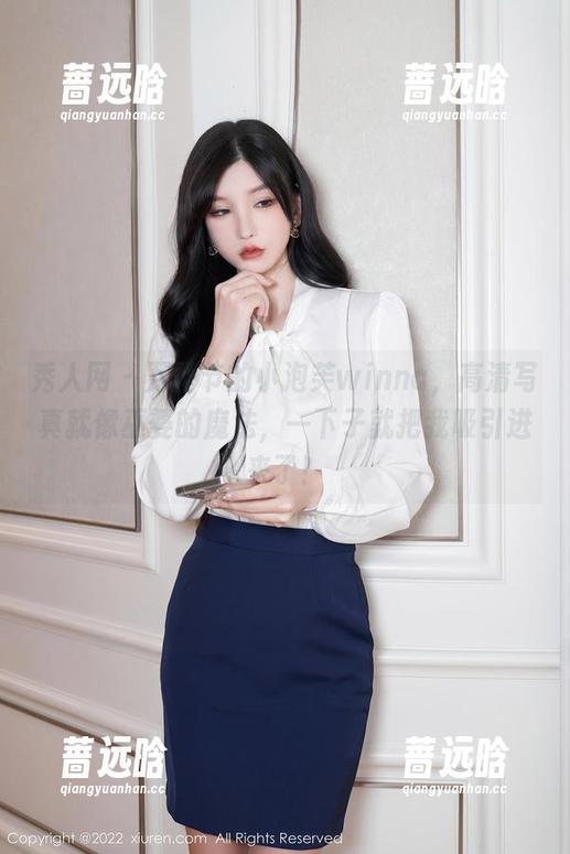 秀人网-小泡芙winna 秀人网 - 万圣节的小泡芙winna,高清写真就像巫婆的魔法,一下子就把我吸引进来了!