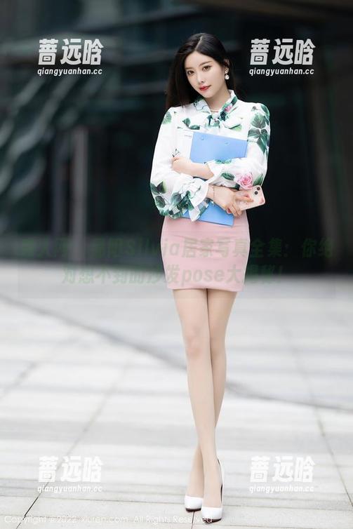 秀人网-易阳Silvia 秀人网 - 易阳Silvia居家写真全集:你绝对想不到的沙发pose大揭秘!