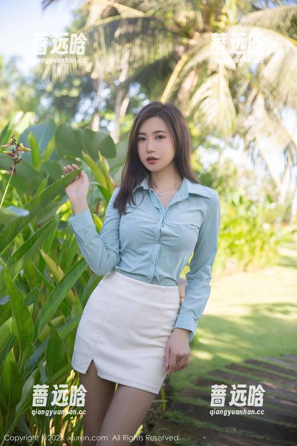 秀人网 - 果果Nikki的婚纱秘密：图包免费领取，感受清新气息！