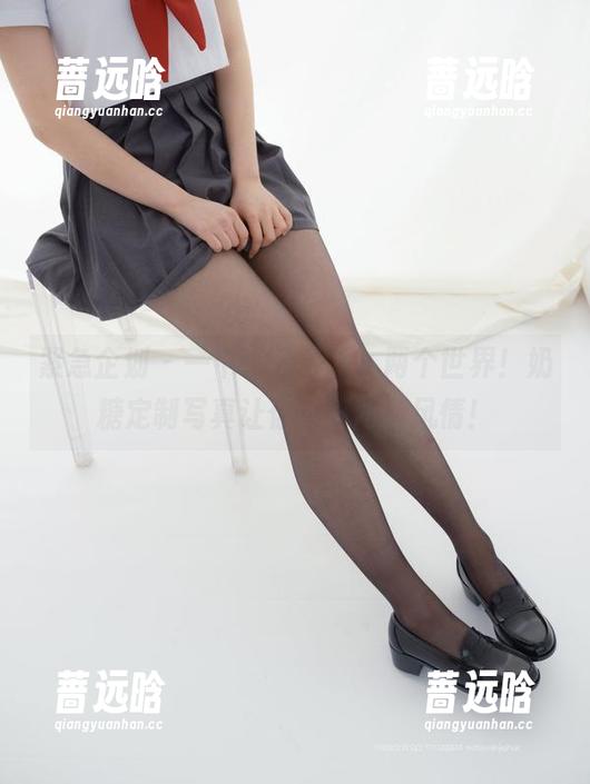 紧急企划-奶糖 紧急企划 - 一个‘吊带’,两个世界!奶糖定制写真让你一览两种风情!